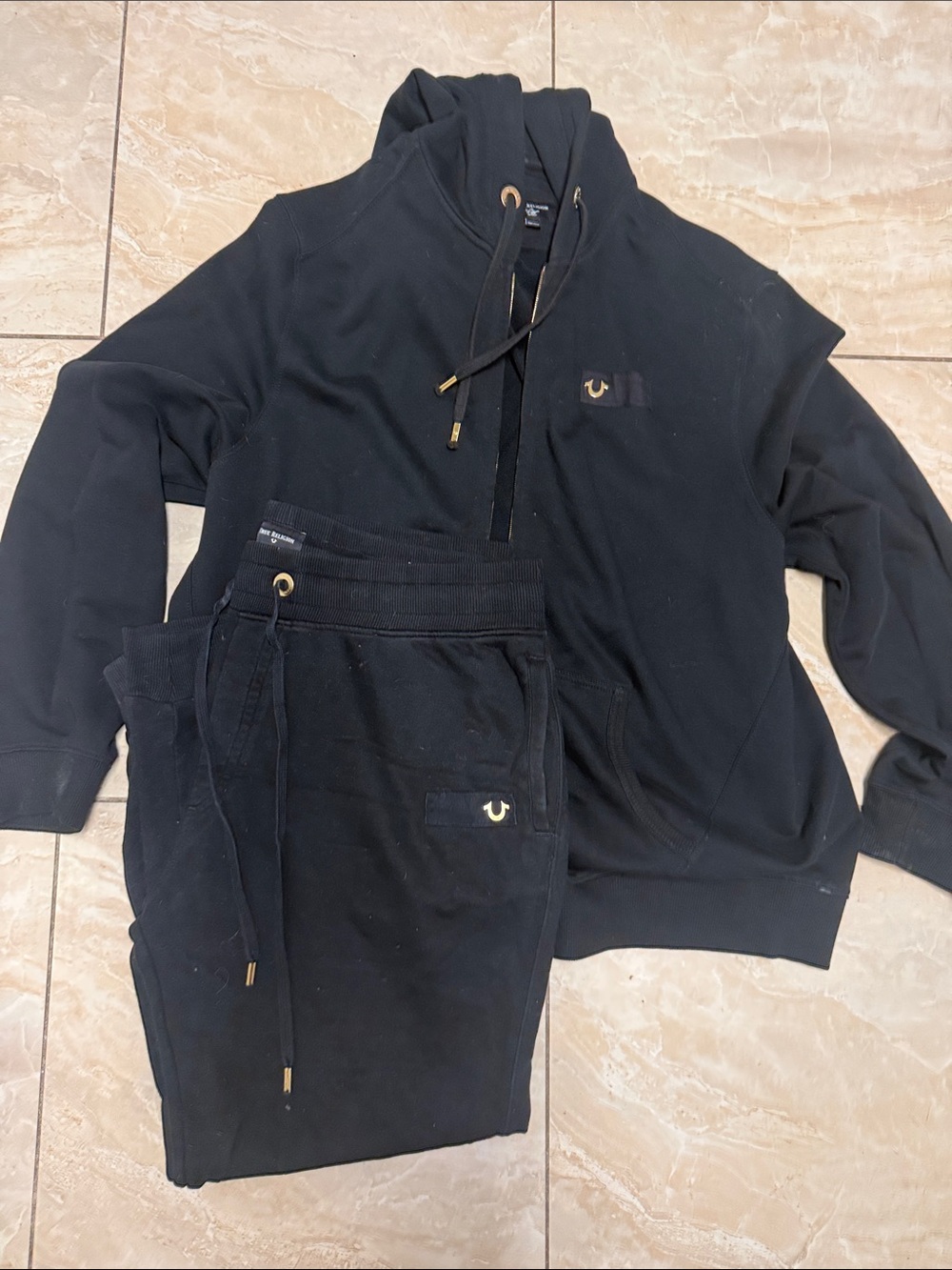 Men's true religion track suit set